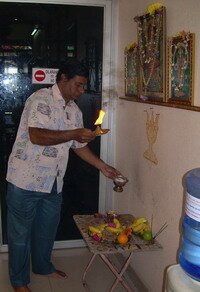 Thali prayers by Penang goldsmith in Penang