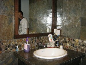 Shiny bathroom in Sukha home design